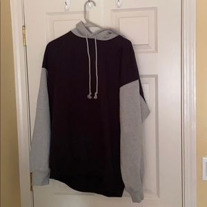 Brandy Melville hoodie NWT